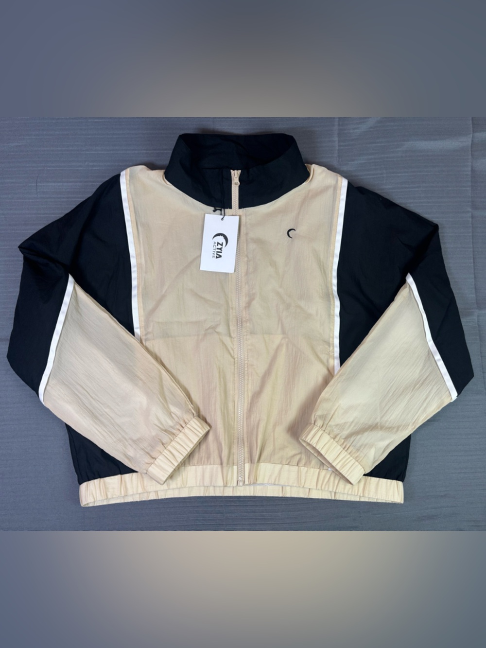 Zyia Active NWT Black Tan Colorblock Zip Jacket Women’s Large Lightweight